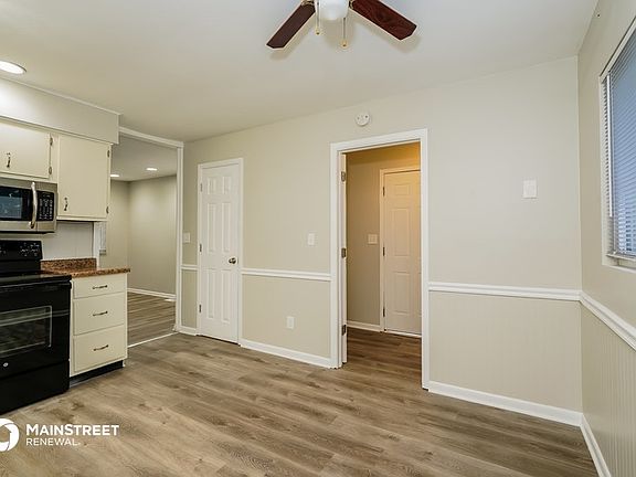3rd image of 4317 Mesa Ct