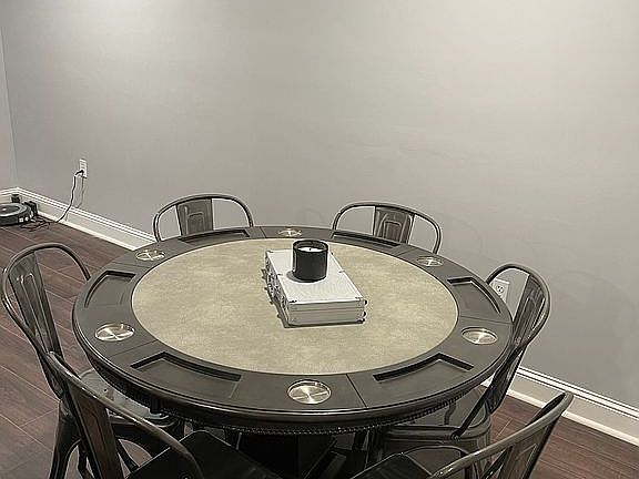 5th image of 2214 Bateley St