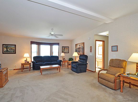 3rd image of 2602 Maywood Ct
