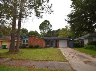 10622 Thornlea Dr, Houston, TX 77089