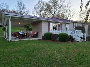 4166 Wardell Rd, Pounding Mill, VA 24637