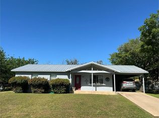 801 Leifeste Rd, Mason, TX 76856