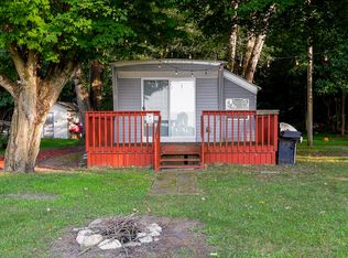 10281 Walnut Dr, Three Rivers, MI 49093