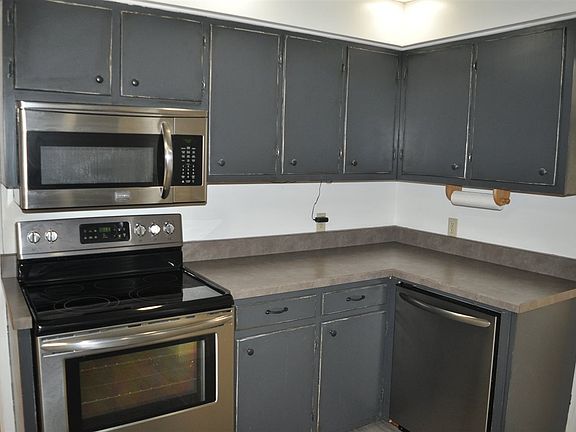 4th image of 1039 S Balthazar Dr