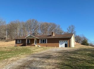521 Middleville Rd, Bridgeport, WV 26330