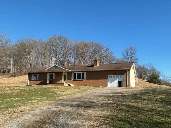 521 Middleville Rd, Bridgeport, WV 26330