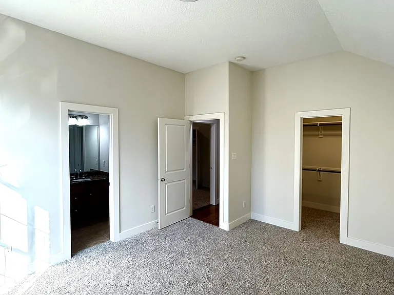 5127 Oasis Park — Photo 14