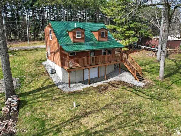 283 S Fremont Rd, Coldwater, MI 49036