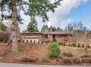 19131 66th Pl NE, Kenmore, WA 98028