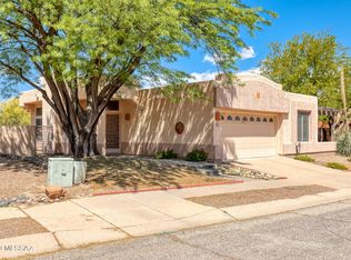 761 N Hearthside Ln, Tucson, AZ 85748