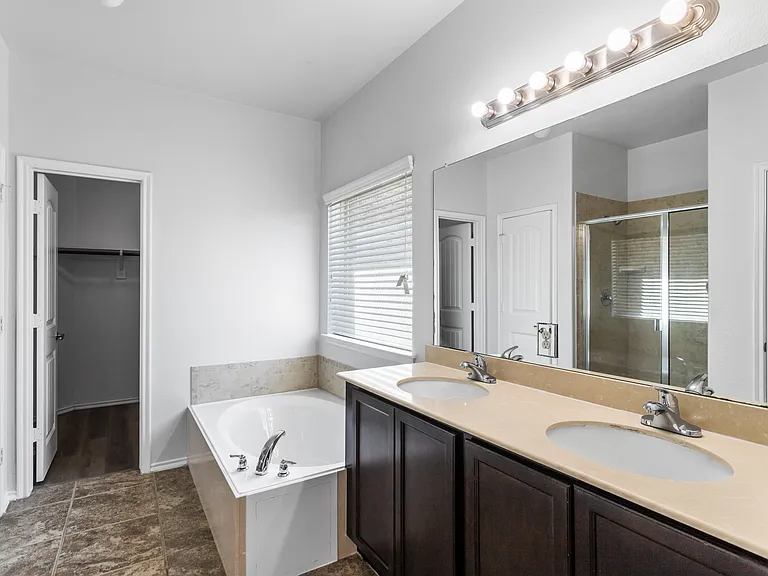 524 Mount Olive Ave — Photo 13