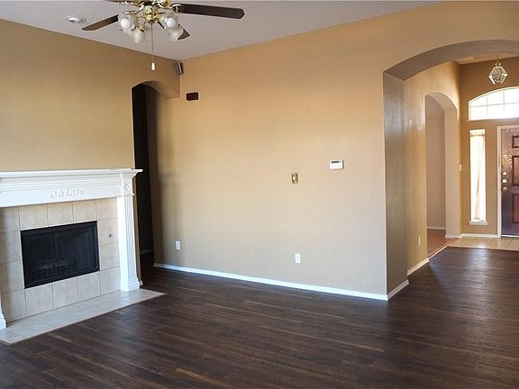 4th image of 2144 Kiowa Ct