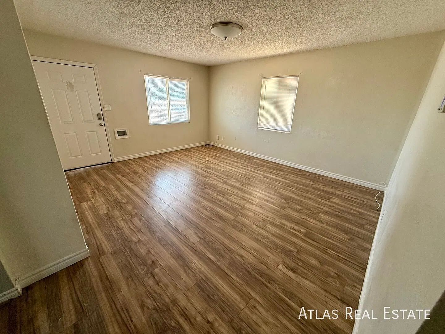 One-Month Free Rent If Moved In By 11/15/2026! | One-Story, 2-Bedroom Home Near N. Bruce Street &... — Photo 3