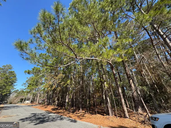 36 Amanda Dr, Eastman, GA 31023