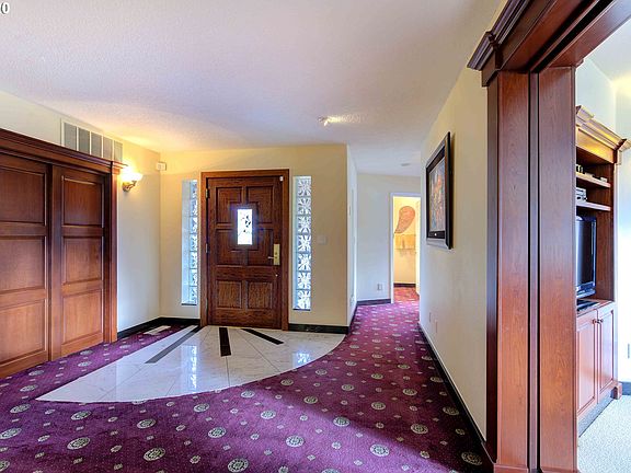 4th image of 10713 SE 23rd Cir