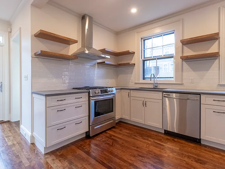 2 Westwood Rd #2 — Photo 1