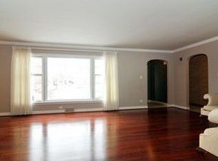 923 Hutchison Rd, Flossmoor, IL 60422