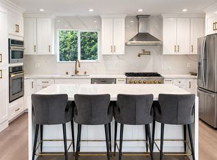 7214 Fallbrook Ave, West Hills, CA 91307