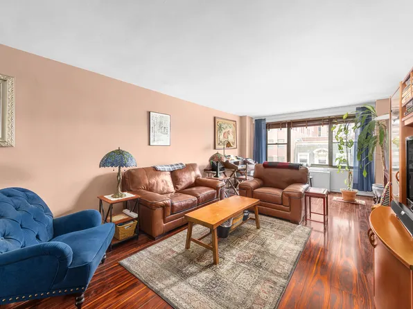 35 East 38th Street image 1 of 7