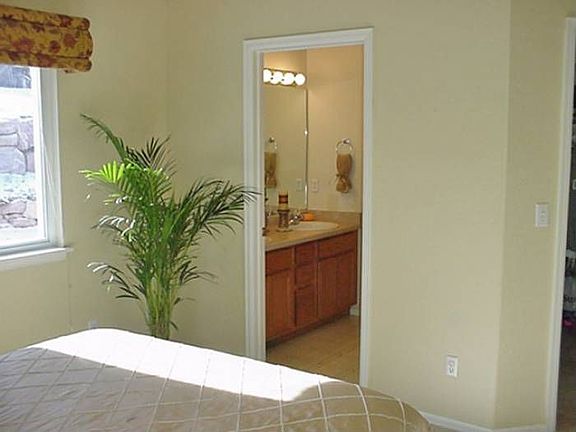 MASTER BEDROOM VIEW 1