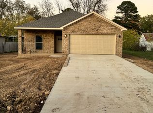 200 Stevens St, Brookland, AR 72417