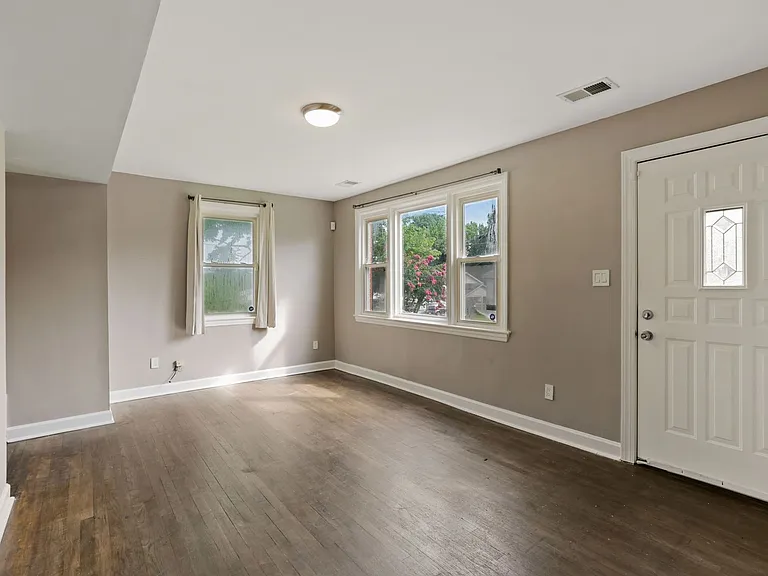 4411 Reamy Dr — Photo 20