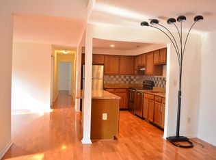 8608 Tamarron Dr, Plainsboro, NJ 08536