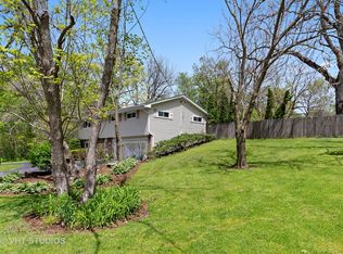 7N025 Irving Ave, St Charles, IL 60174