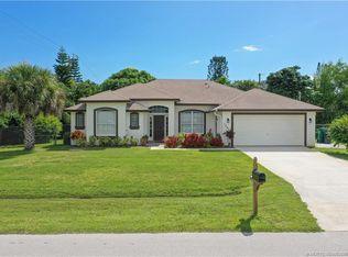 2097 SE Dranson Cir, Port Saint Lucie, FL 34952