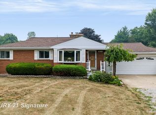 4386 N Elms Rd, Flushing, MI 48433