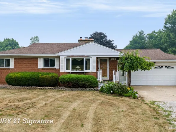 4386 N Elms Rd, Flushing, MI 48433