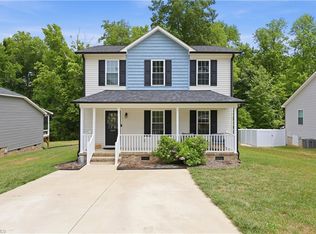 889 Berg St, Asheboro, NC 27203