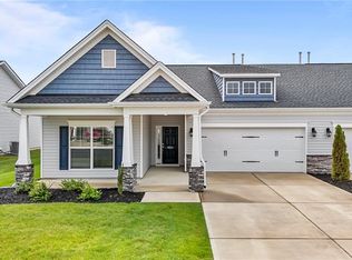 6624 Knob Creek Dr, Whitsett, NC 27377