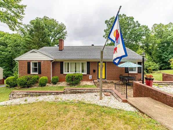 1603 Dale Ave, Altavista, VA 24517