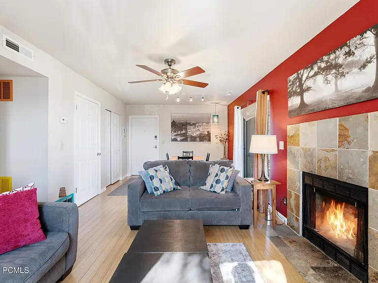 1650 Iron Horse Loop Rd #H5 — Photo 5