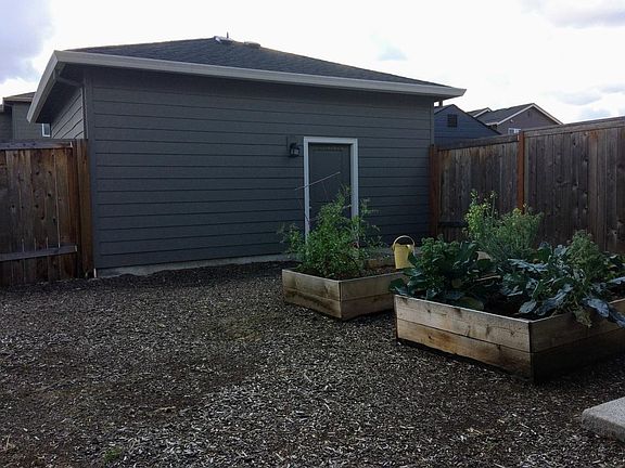 Yard + Garage