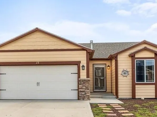 15 Johnson Circle, Keenesburg, CO 80643