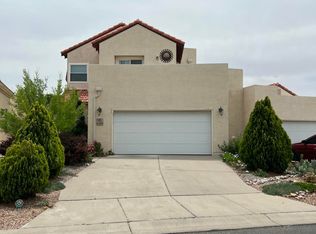 620 Renaissance Loop SE, Rio Rancho, NM 87124
