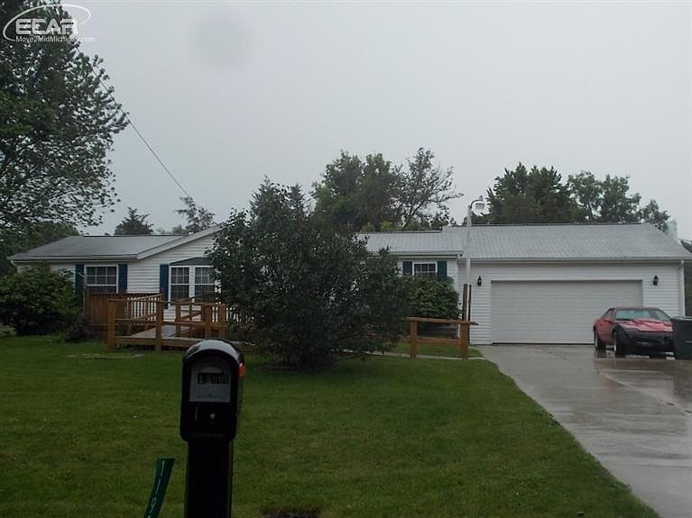 1st image of 11900 Park Dr
