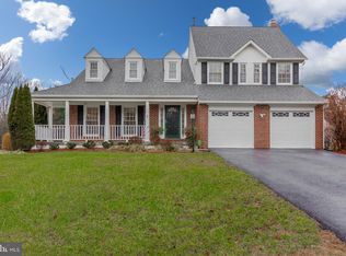 11208 Petworth Ln, Glenn Dale, MD 20769