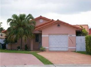 15585 SW 57th Ln, Miami, FL 33193