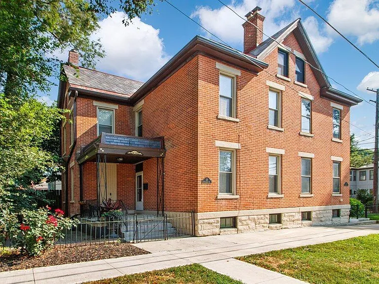 22 E. Frankfort Street