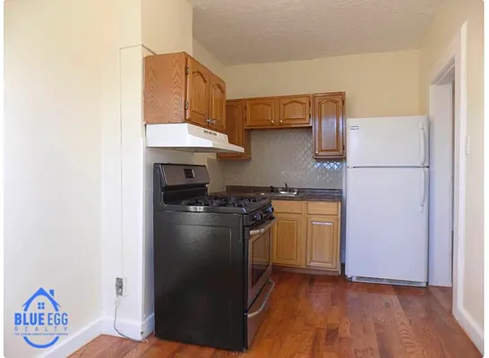 Rented by Blue Egg Realty Corp | media 15