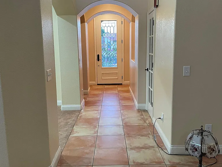 18465 Kalin Ranch Dr — Photo 8