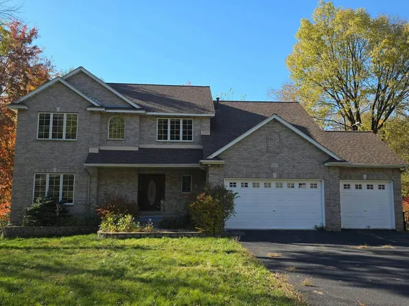 5887 Blackberry Bridge Path, Inver Grove Heights, MN 55076