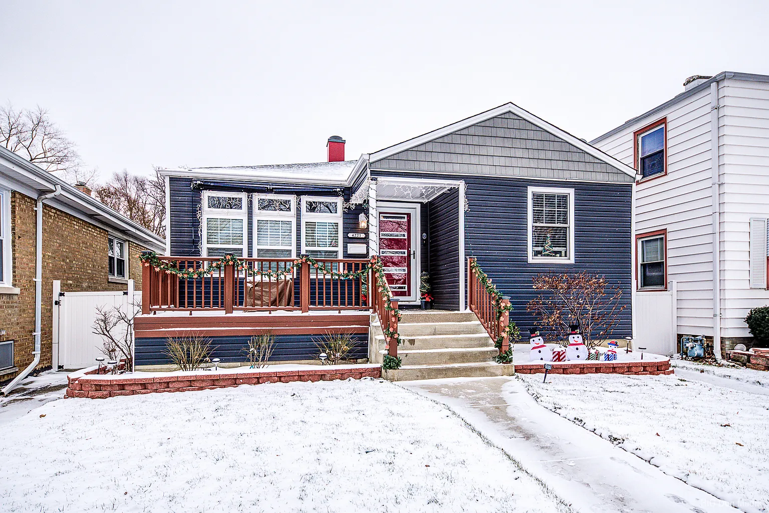 4221 Wisconsin Ave photo 1