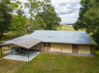 7961 Breezy Point Rd, Melrose, FL 32666