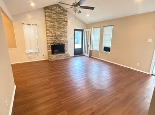 6400 Hickman Ave #B, Austin, TX 78723