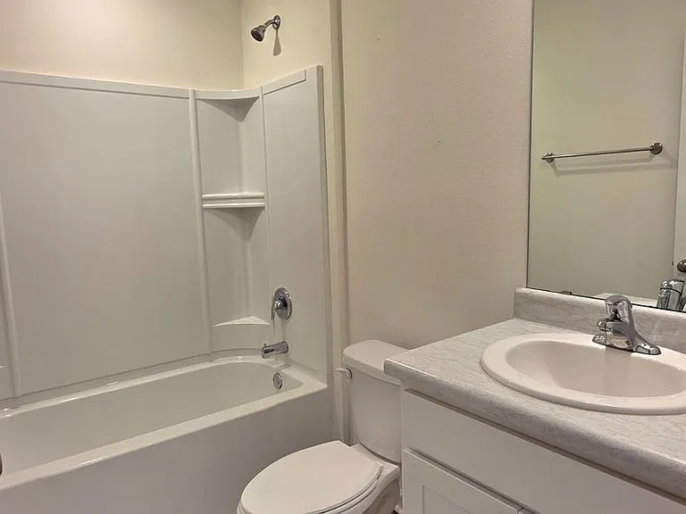 7821 Maxton Rd — Photo 13