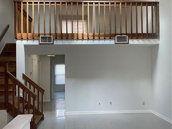 5th image of 1303 Sagamore Ct